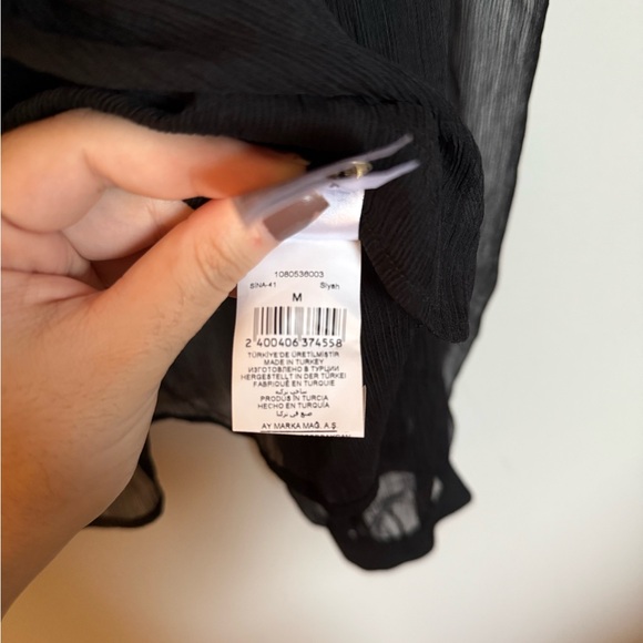 NetWork Black Ruffled Women's Top - Picture 7 of 9